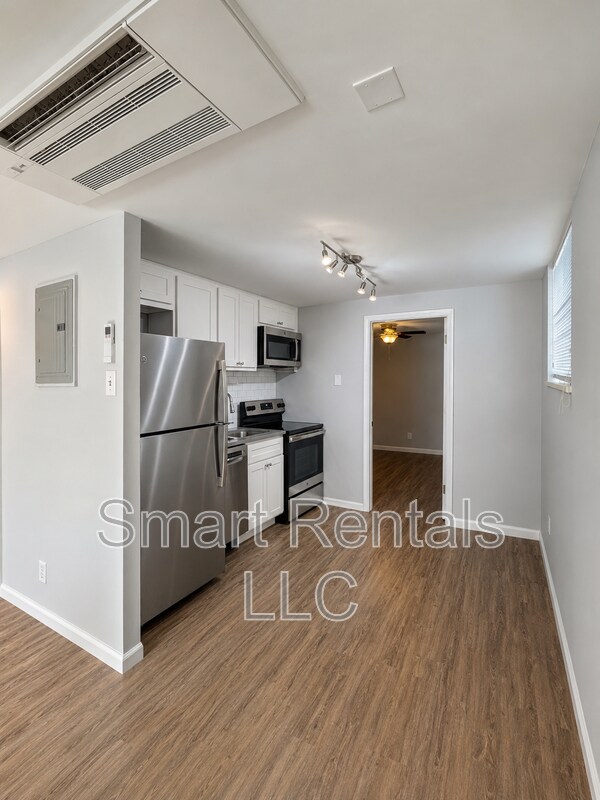 Foto del edificio - 2509 Bellevue Ave