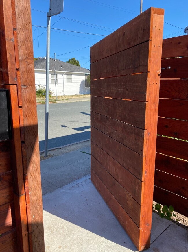 Photo - 4000 Clinton Ave House