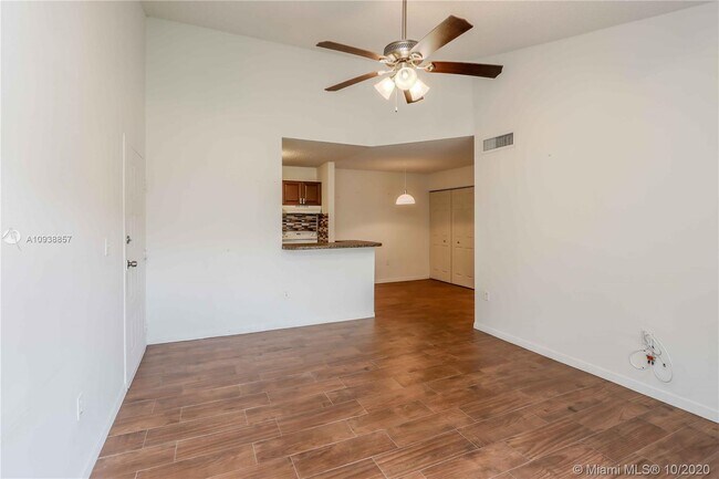 Building Photo - 15550 SW 80th St