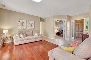 Foto del edificio - 827 SW Grand Reserves Blvd