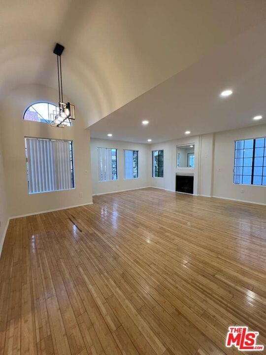 Building Photo - 1931 Malcolm Ave