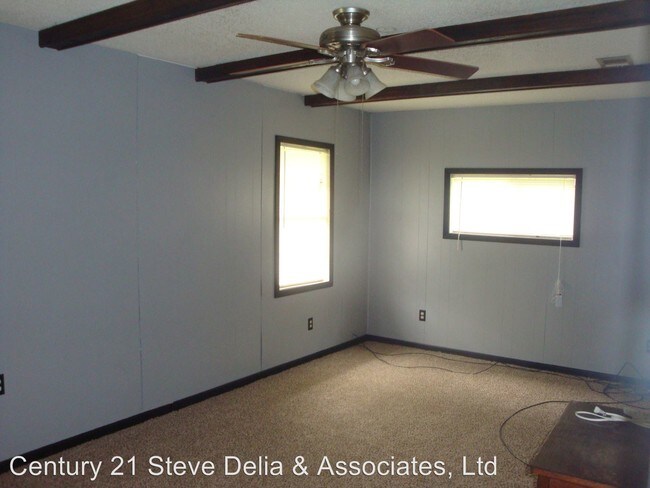 Building Photo - 1132 Westwood Dr