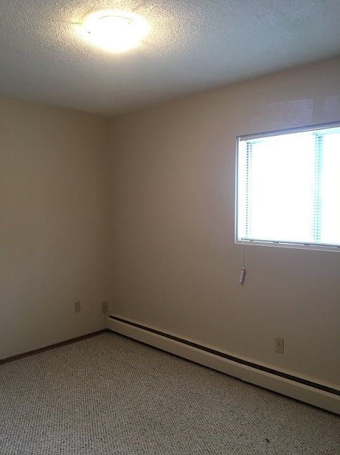 Photo du bâtiment - 0 Bed 0 Bath Unit in Red Deer, AB