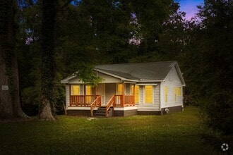Building Photo - 1252 Dogwood Rd