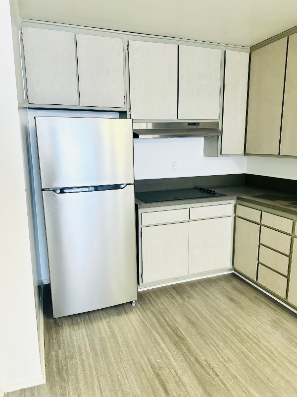 Building Photo - 440 Hayworth Ave