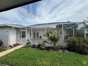 Building Photo - 1107 Hazelnut Dr
