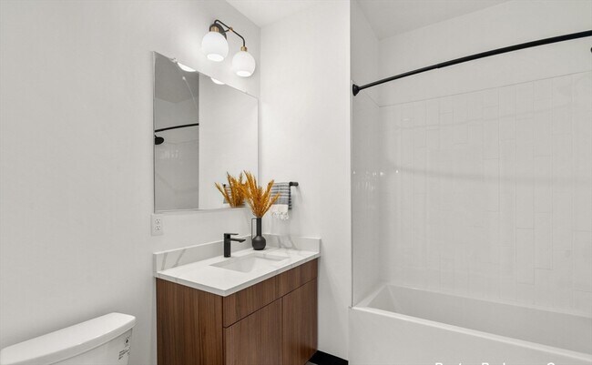 Foto del edificio - 600 Broadway