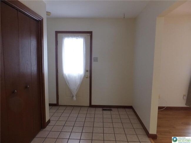 Foto del edificio - 1207 Kressler Rd