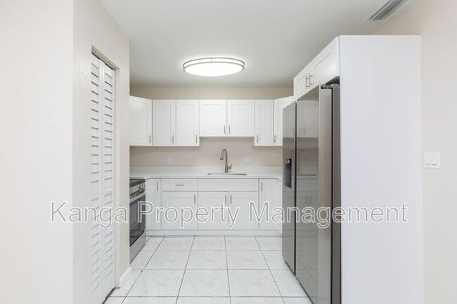 Photo - 7750 SW 10th Ct Apartment