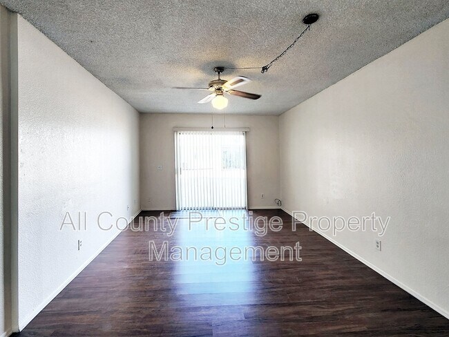 Foto del edificio - 2822 E Tierra Buena Ln
