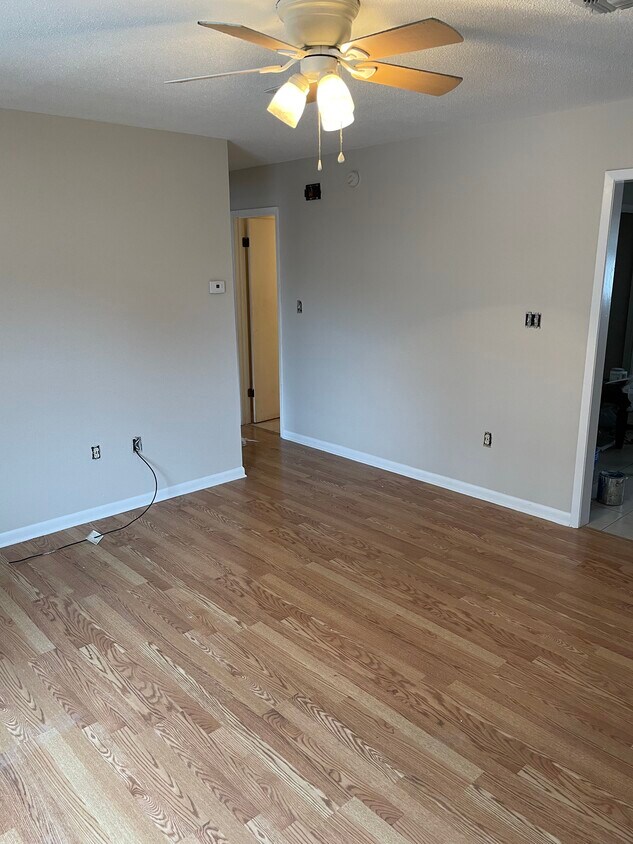 Living Room - 110 Doodle Ave
