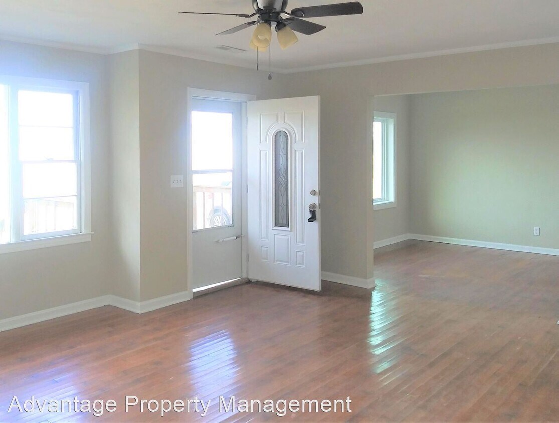 Foto principal - 3 br, 2 bath House - 427 Tammy St SW