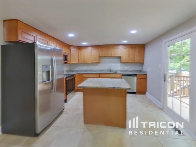 Foto del edificio - 9851 Branchleigh Rd
