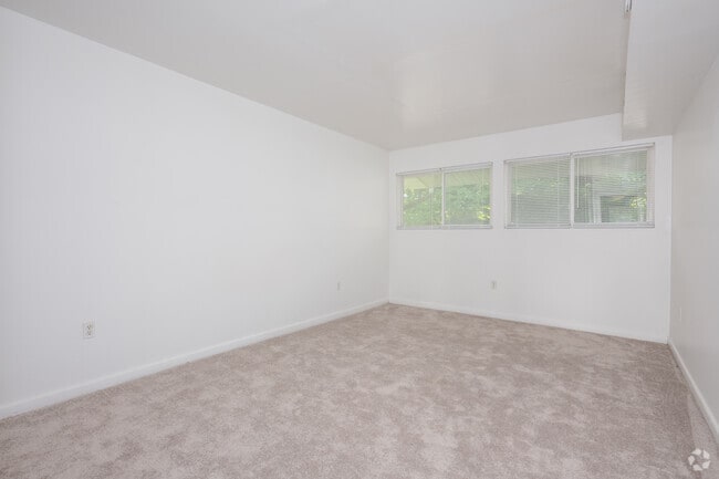2BR, 1BA - 850SF - Primary Bedroom - McCausland Ridge