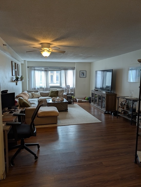 Foto del edificio - 130 Bowdoin St