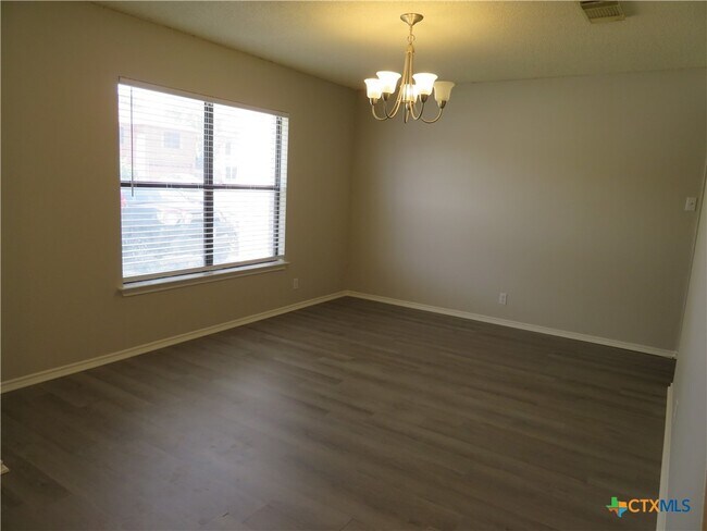 Building Photo - 1093 Stone Branch