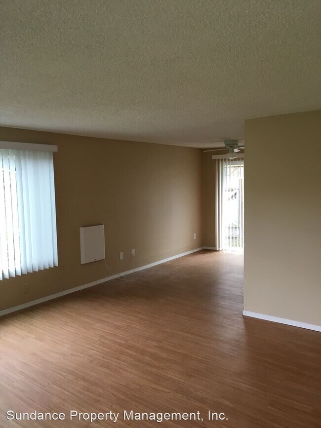Building Photo - 2 br, 1 bath House - 4190 SW 170th Ave.