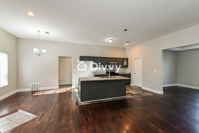 Foto del edificio - 3391 James Rd, Memphis, TN 38128