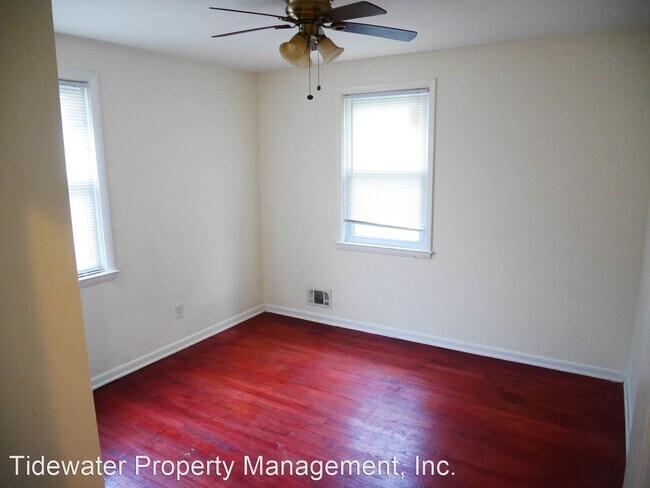 Building Photo - 2 br, 1 bath House - 2421 East Northern Pa...