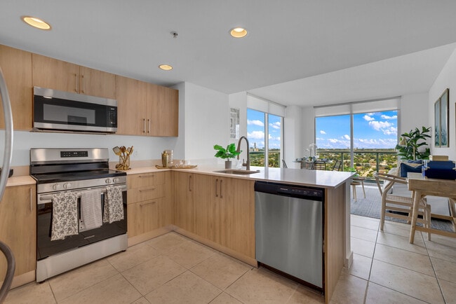 Building Photo - Pier 19 Residences and Marina