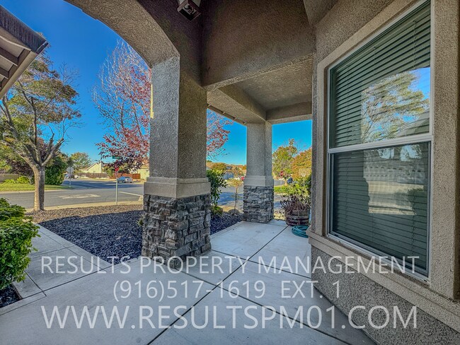Foto del edificio - Very Clean! Rocklin 3 Bed w an Office Sing...