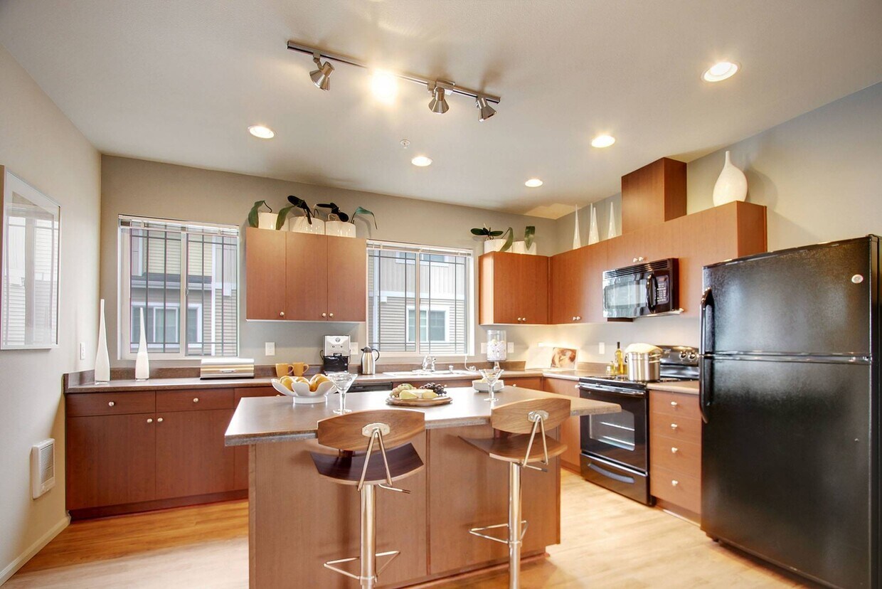 Foto principal - Brookstone at Edgewater Townhomes