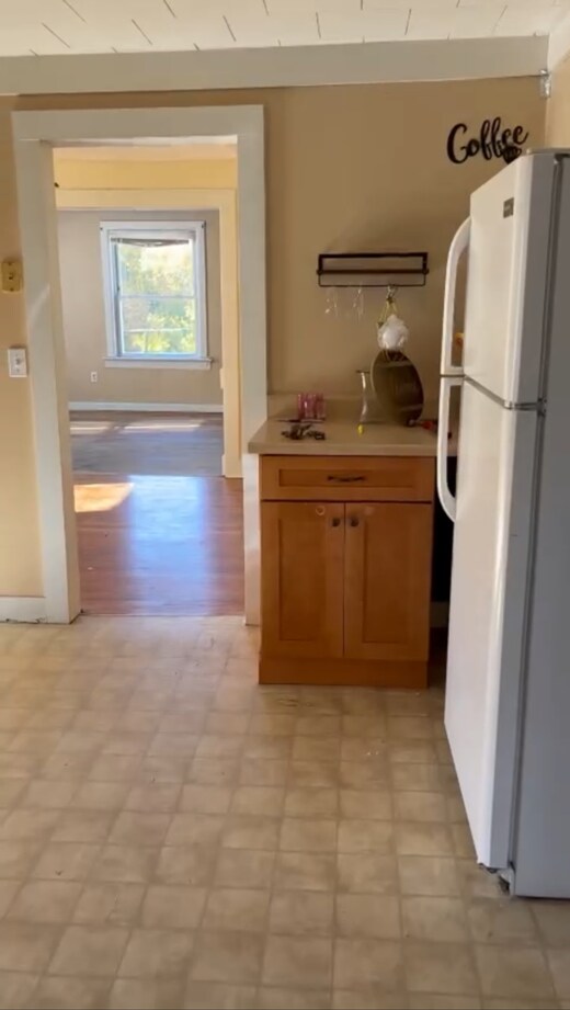 refrigerador - 149 Mechanics St