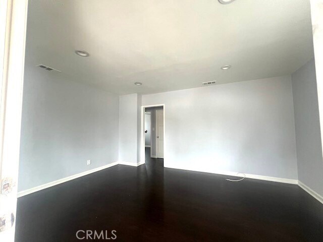 Foto del edificio - 8379 La Villa St