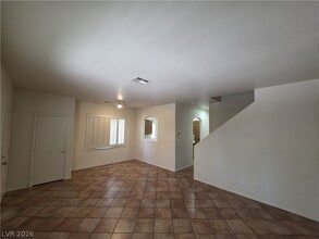 10021 Via Toro Ave