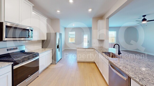 Foto del edificio - 1313 Windermere Wy