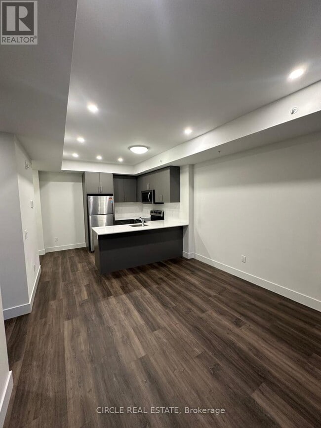 Building Photo - 103 Roger St