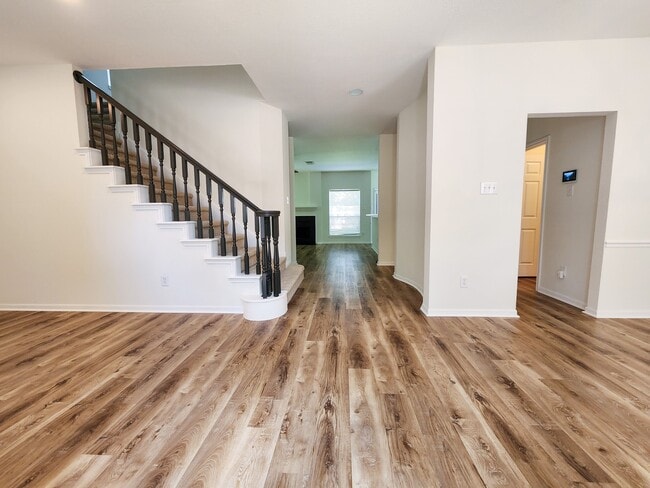 Building Photo - 235 Cedar Elm Ln