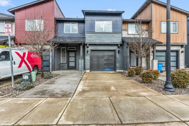 Building Photo - 12028 NE 108th St