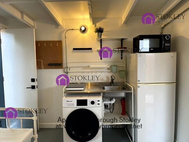 Building Photo - Stokley Properties Presents 3403 Cowell Ro...