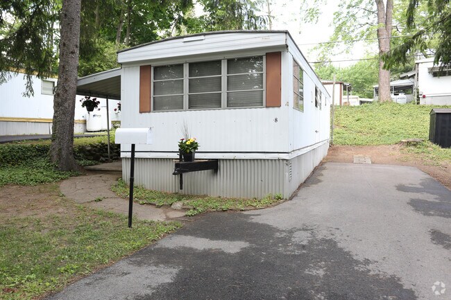 Harper Park - Penfield Apartments - Penfield, NY | Apartments.com