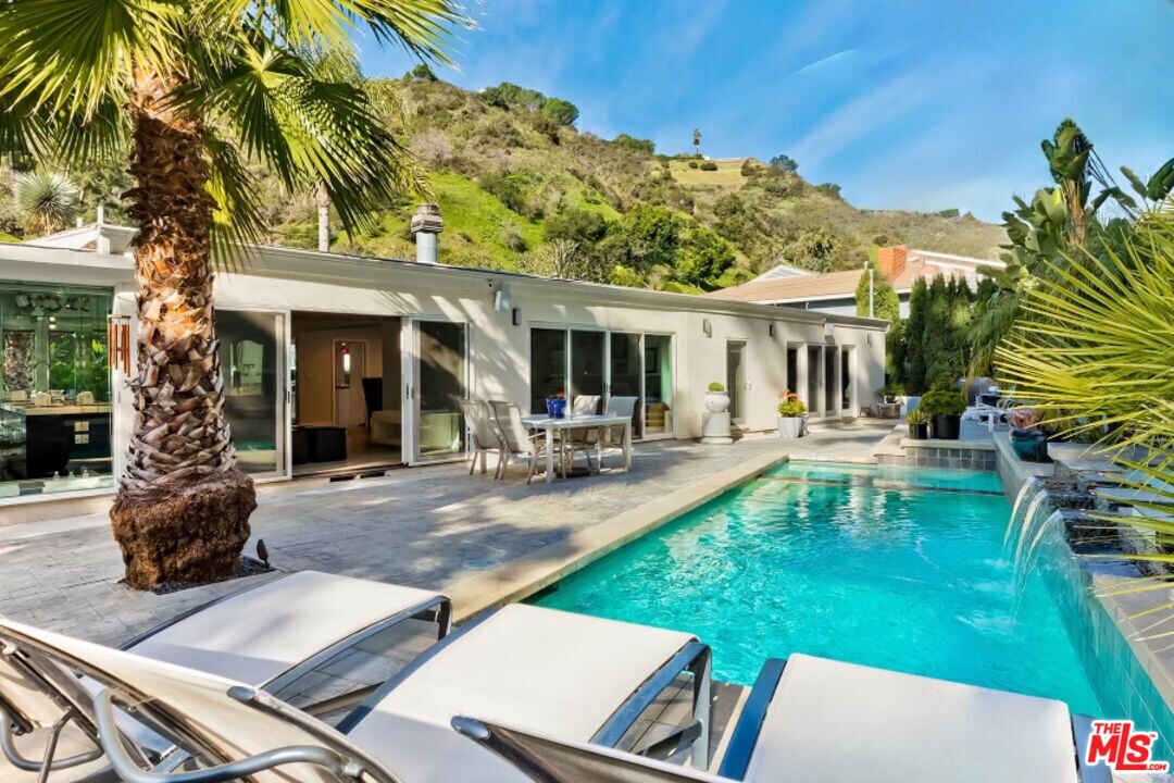 Foto principal - 1514 San Ysidro Dr