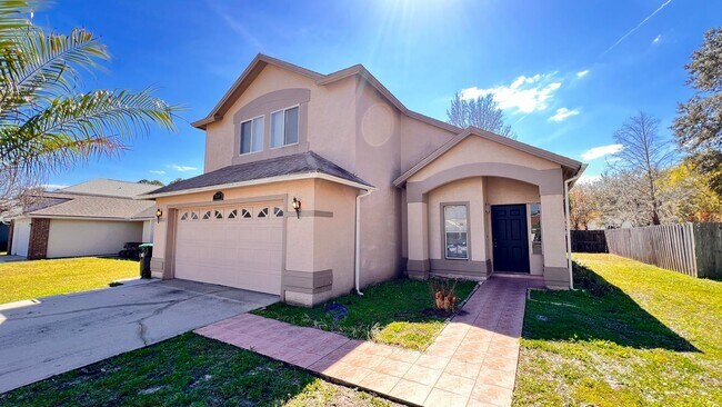 Foto del edificio - AMAZING HOME 3/2.5 on quiet cul-de-sac in East Orlando