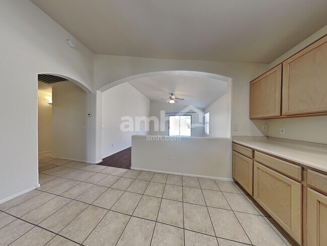 Foto del edificio - 11436 E Pronghorn Ave