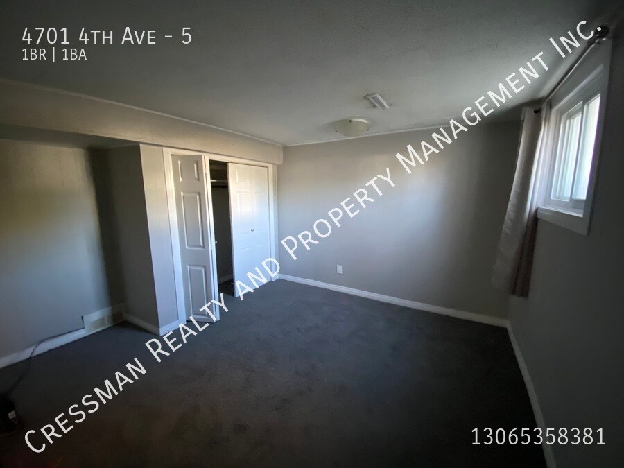 Photo du bâtiment - 1 Bed, 1 bath APARTMENT for rent in Rosemont area, Regina, SK.