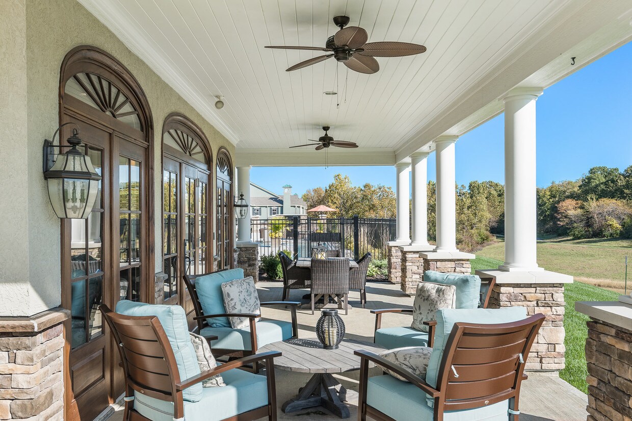 Savannah West Apartments Rentals Kansas City, MO