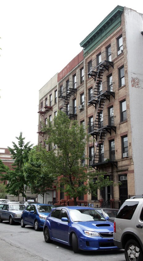Foto del edificio - 464 E 115th St