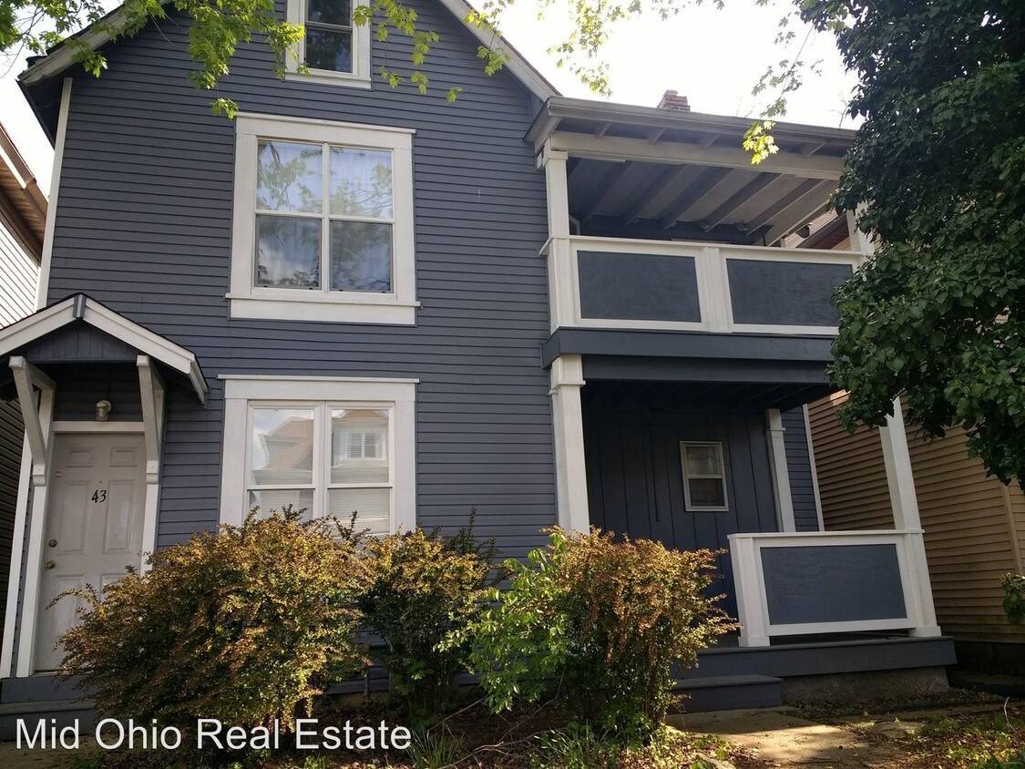 Primary Photo - 41 E Maynard Ave