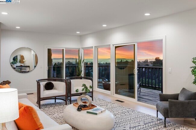 Foto del edificio - 10336 Greenview Dr