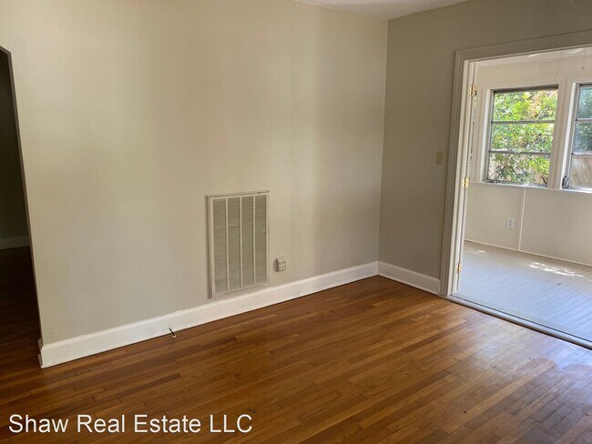 Building Photo - 3 br, 2 bath House - 414 N. 21st Street