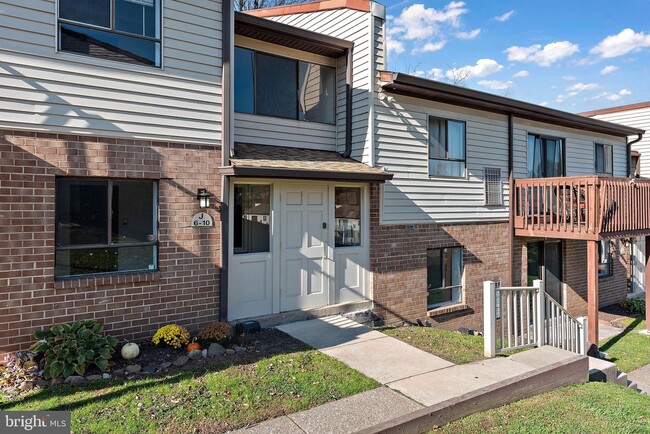 Building Photo - 280 Bridgewater Rd
