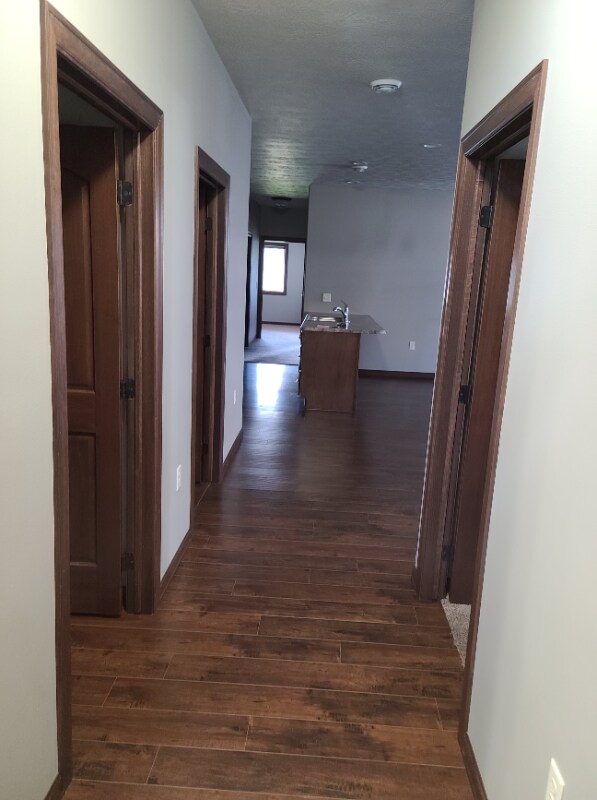 Foto del edificio - 6413 S Keller Cir