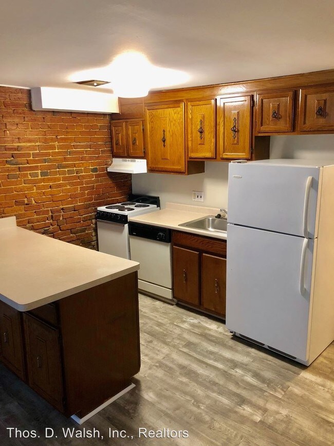Foto del edificio - 122 5th St NE
