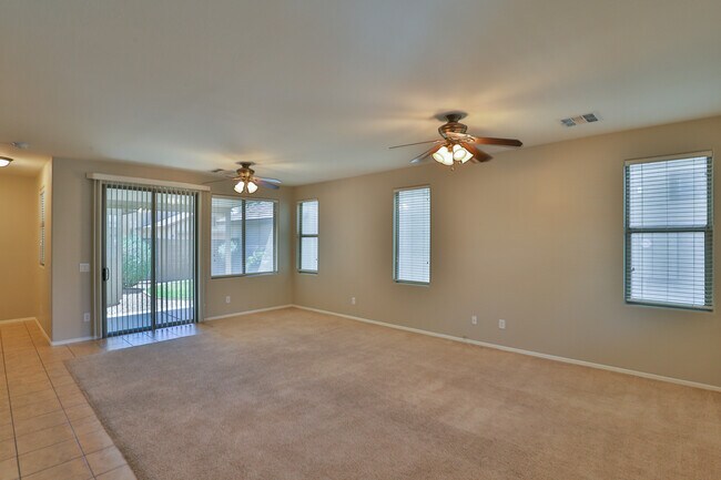 Building Photo - 2737 S Cupertino Dr
