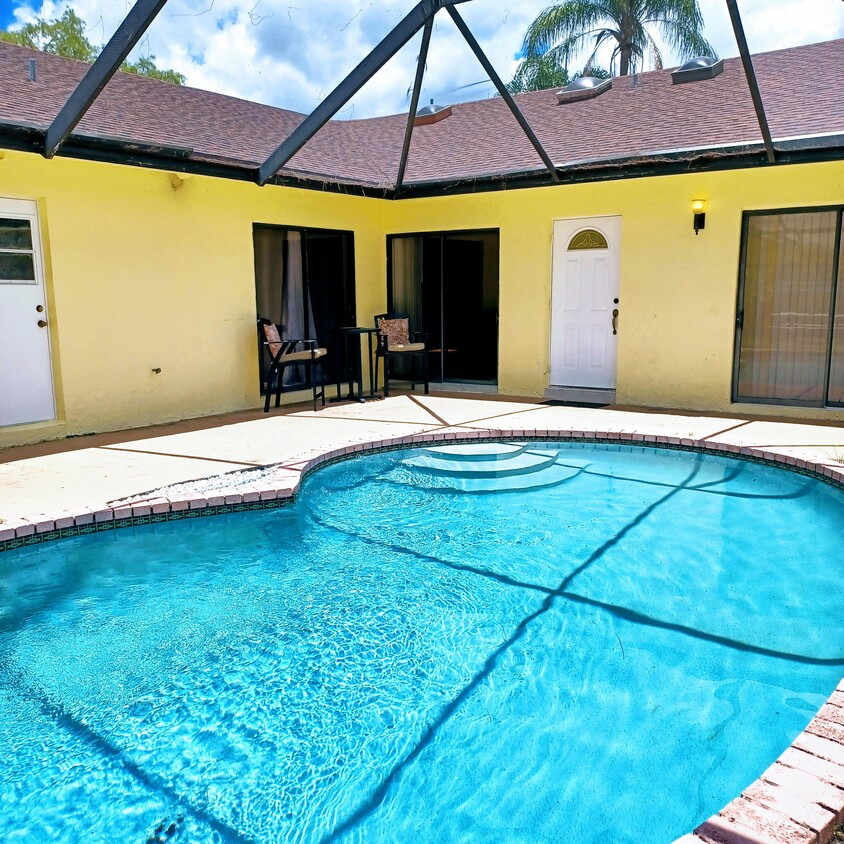 Foto principal - 14132 Lily Ct