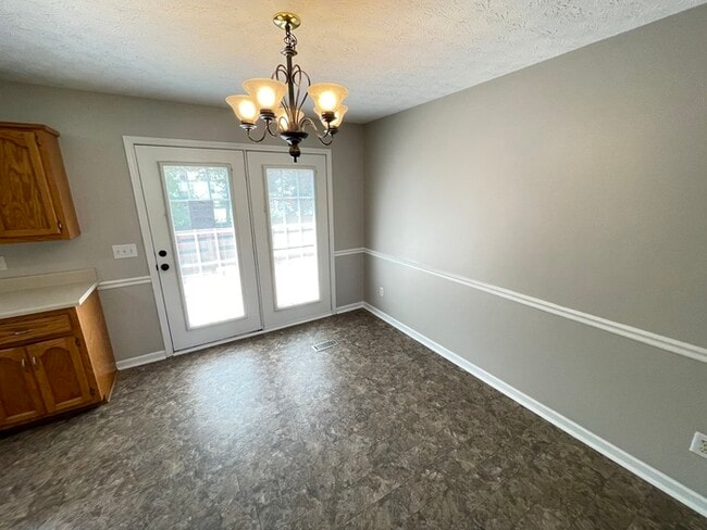 Building Photo - 424 Lenox Pl